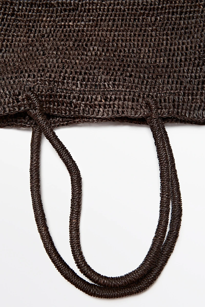 Mini raffia bucket bag