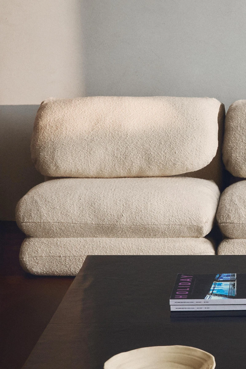 BOUCLÉ FOLDING ARMCHAIR