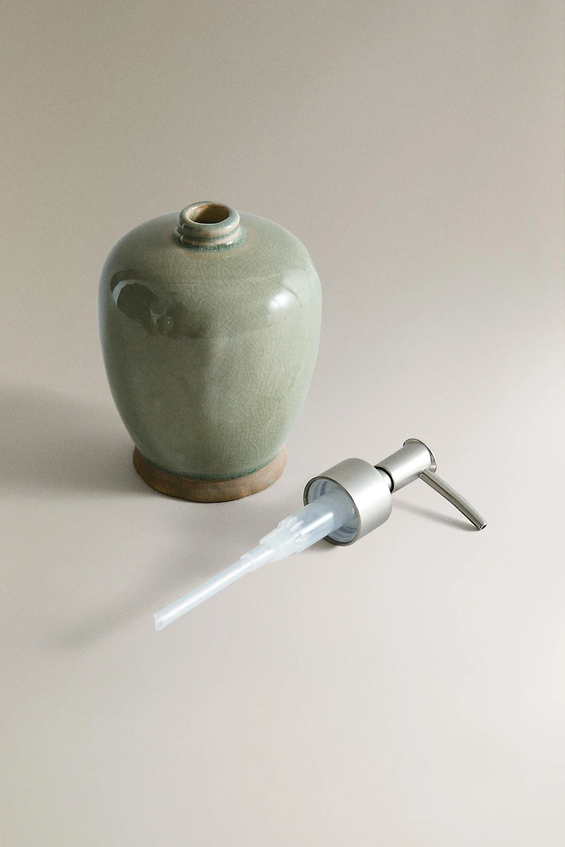 DISTRIBUTEUR SAVON VERDÂTRE
