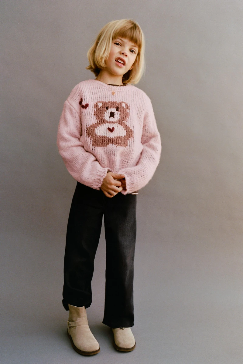 PULL EN MAILLE OURS BRODÉ AVEC LAINE