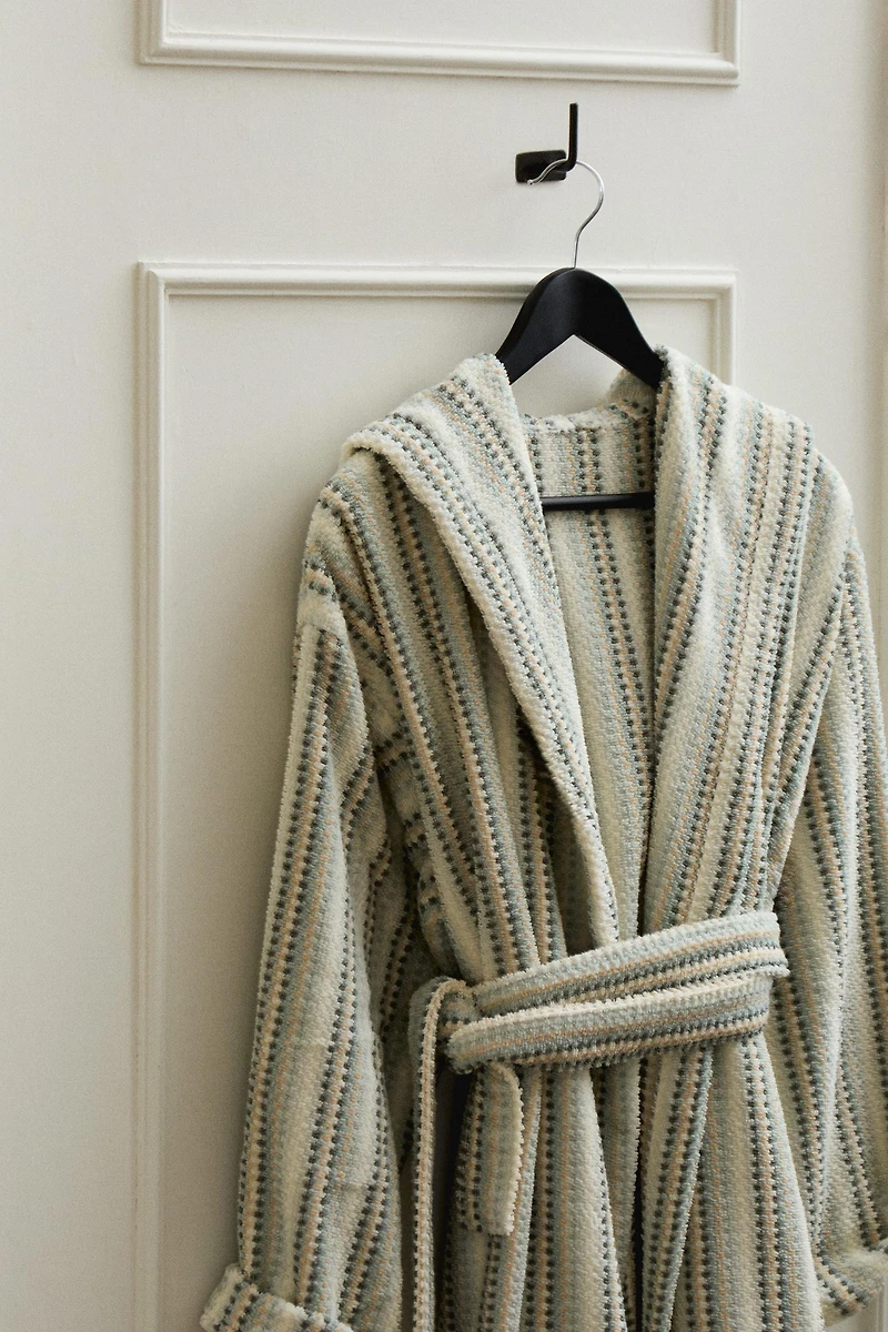 STRIPED HOODED BATHROBE