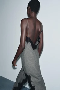 ROBE EN DENTELLE AVEC LAINE ZW COLLECTION LIMITED EDITION