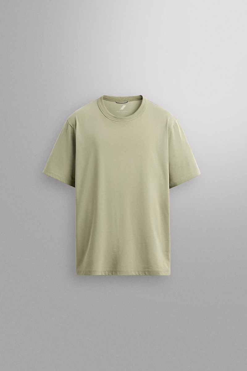 RELAXED FIT TRAINING T-SHIRT