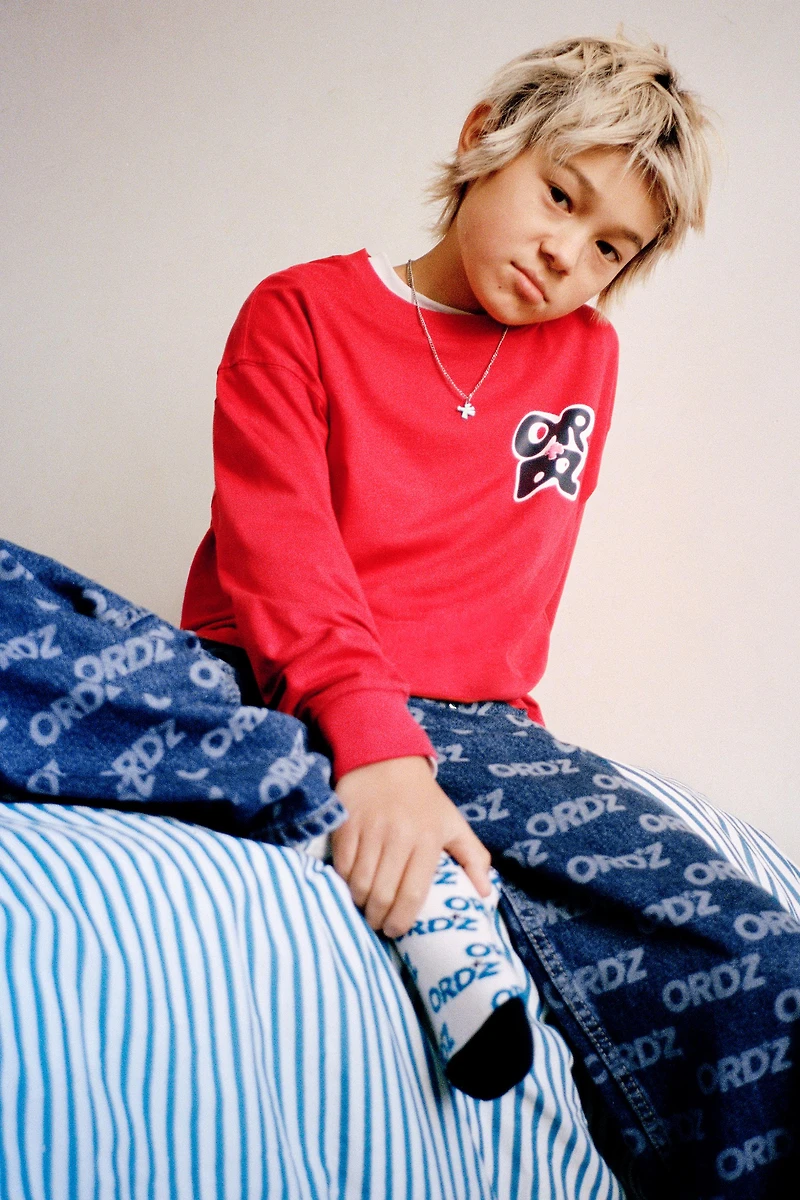 RAISED TEXT PRINT T-SHIRT