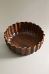 SCALLOPED SALAD BOWL