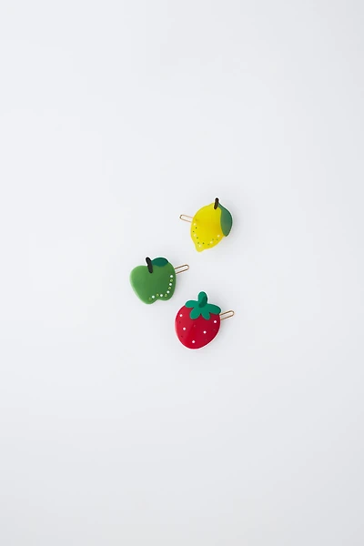 THREE-PACK OF FRUIT AND SPARKLY HAIR CLIPS