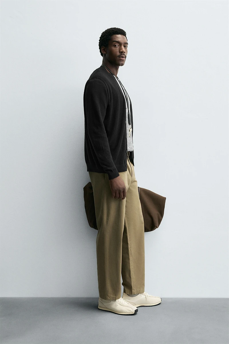 100% WOOL CARDIGAN