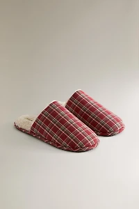 WARM CHECK SLIPPERS