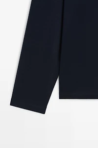 100% cotton long sleeve henley T-shirt