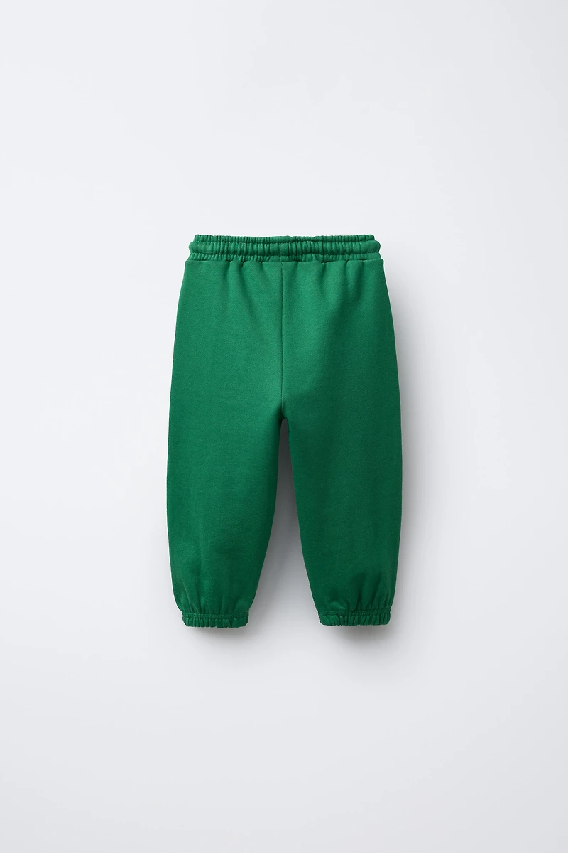 PATCH CUT JOGGING PANTS