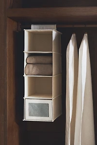 VERTICAL HANGING ORGANIZER