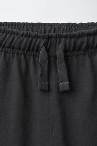 ENSEMBLE T-SHIRT DOUBLE MANCHE ET SHORT À CARREAUX DAMIER