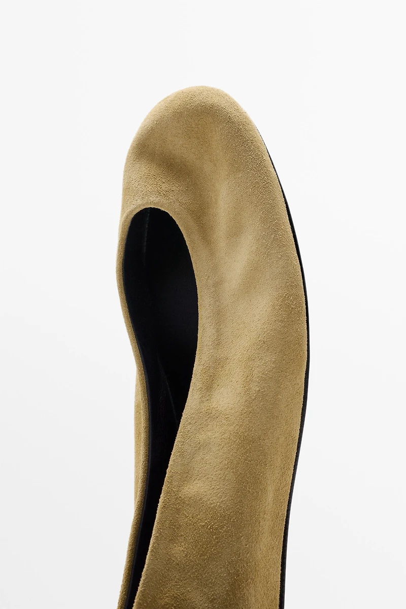 Split leather ballet flats