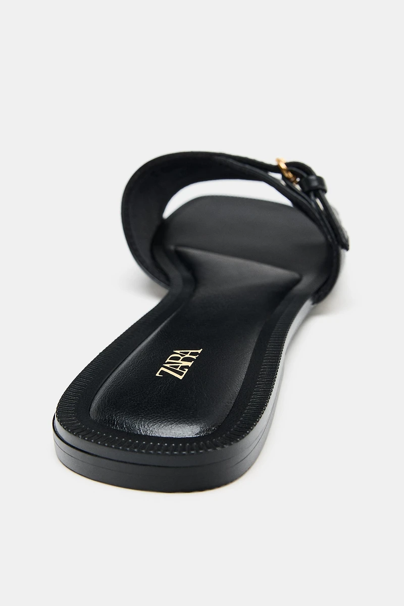 PRINTED BUCKLE SLIDE SANDALS