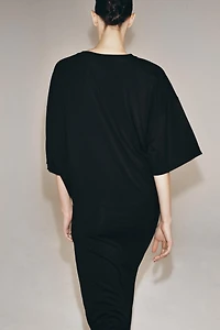FLOWY LONG DRESS