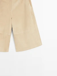 Long suede leather Bermuda shorts