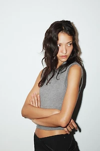 KNIT POLO COLLAR VEST TOP