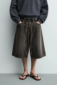 BELTED DENIM JORTS