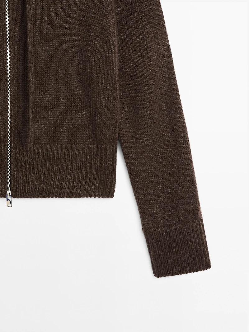 100% cashmere cardigan with hood