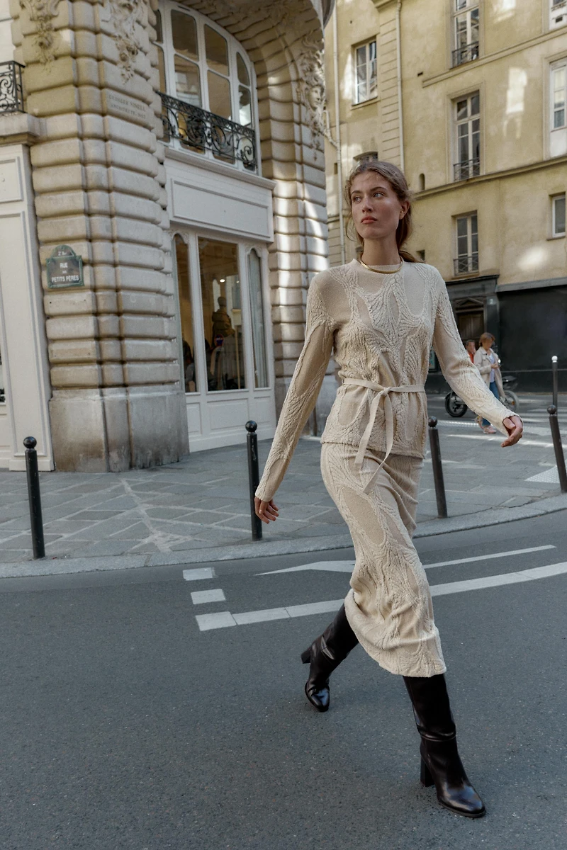 JACQUARD BELTED TOP