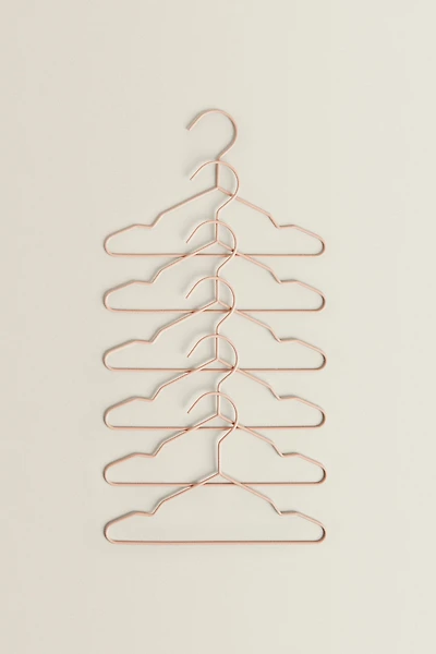 PACK OF RUBBERIZED BABY HANGERS (PACK 6)