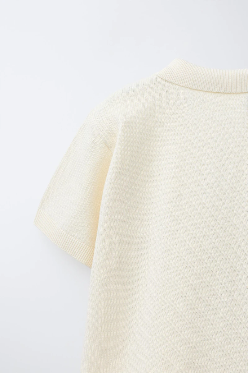 PLAIN TEXTURED POLO SHIRT