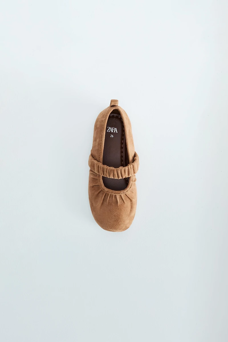LEATHER RUCHED BALLET FLATS