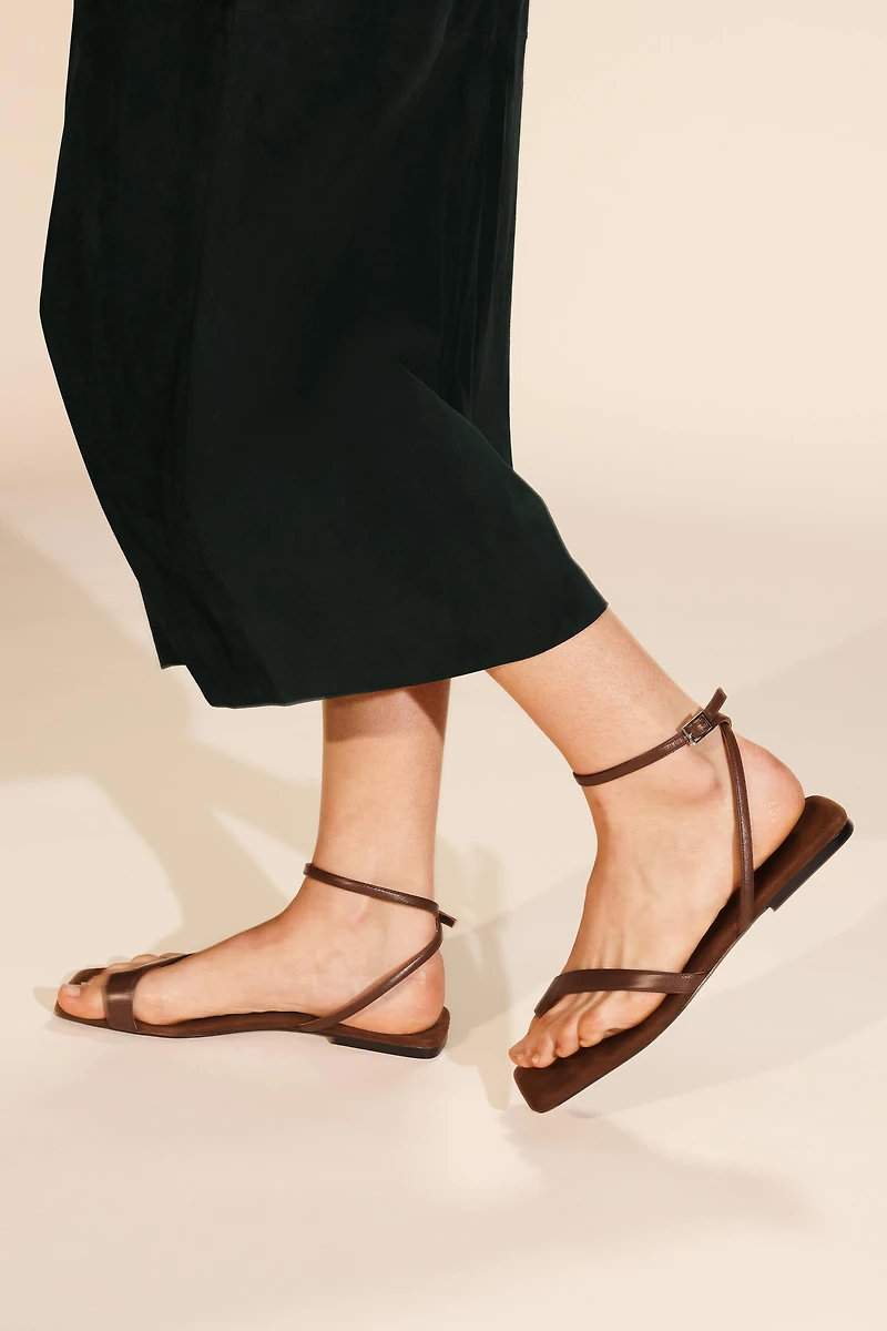 LIMITED EDITION FLAT SUEDE SANDALS