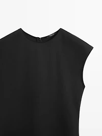 Flowing short sleeve dress