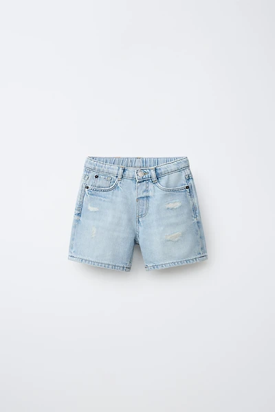 BERMUDA EN JEAN BAGGY DÉCHIRÉ