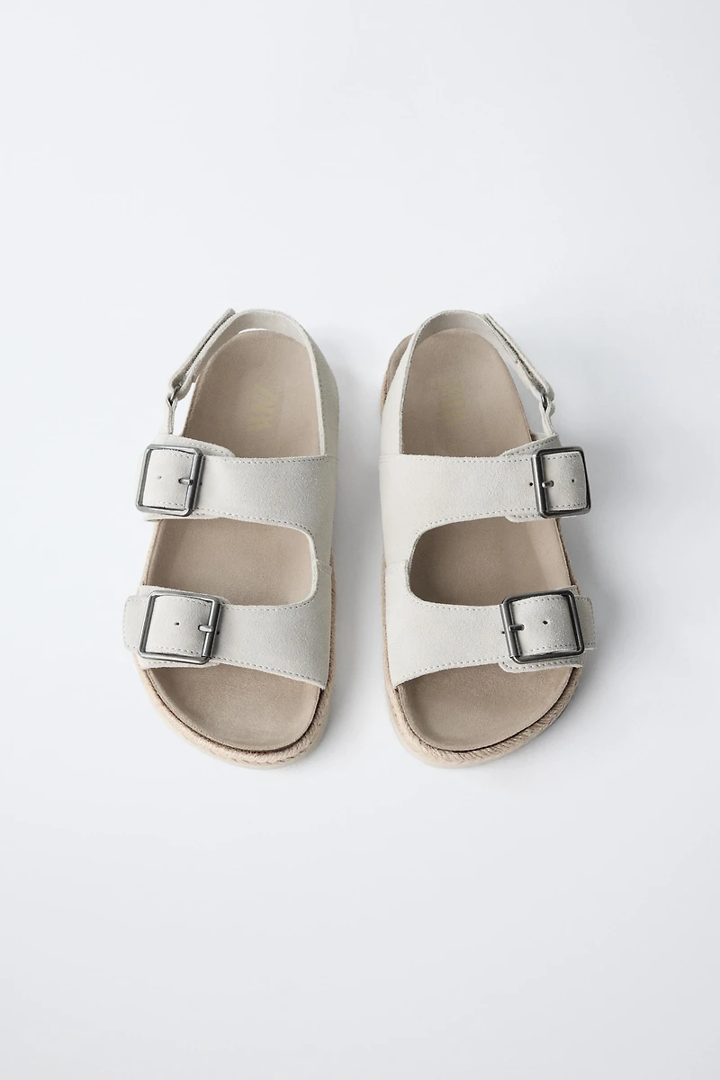LEATHER BUCKLE SANDALS