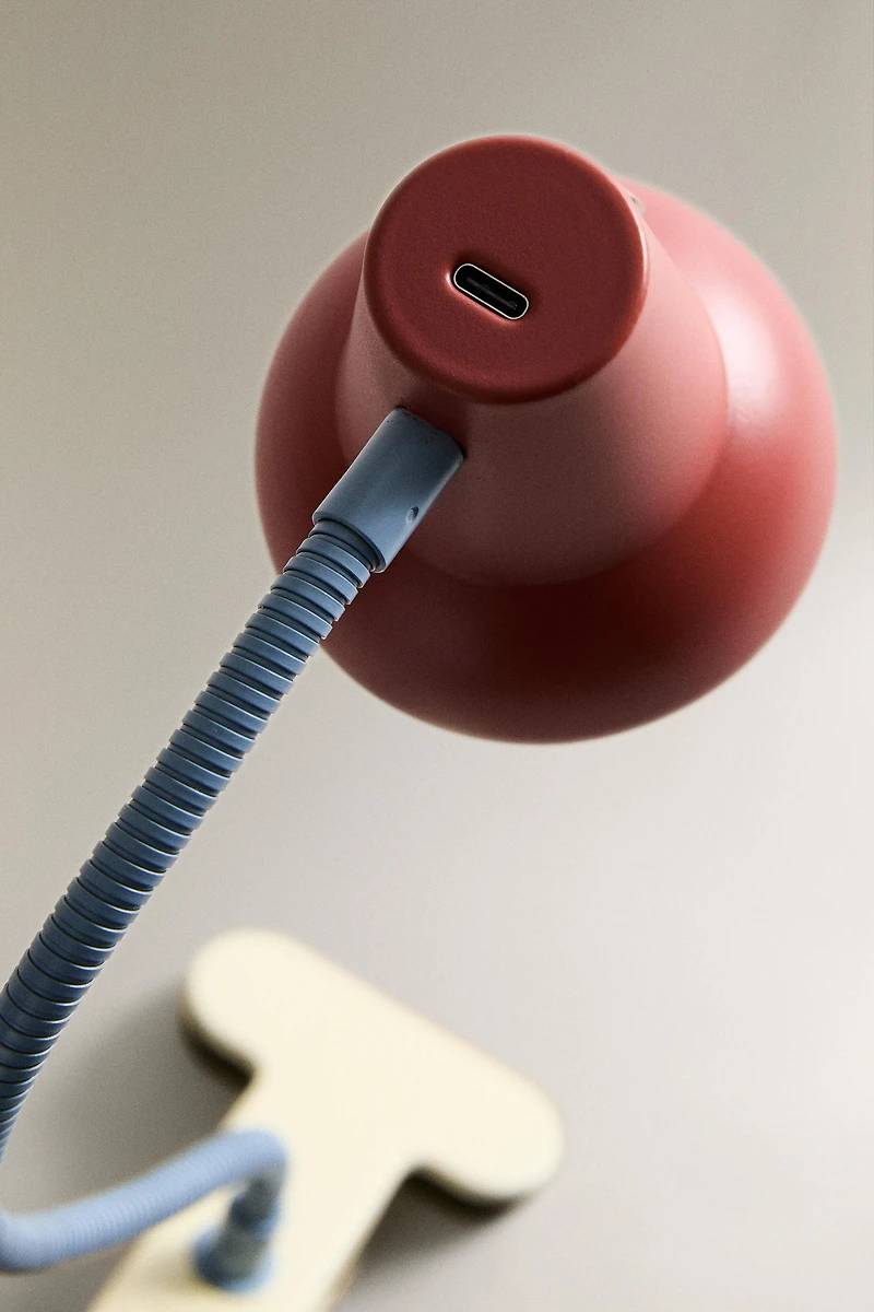 KIDS’ DESK LAMP SPOTLIGHT WITH CLIP