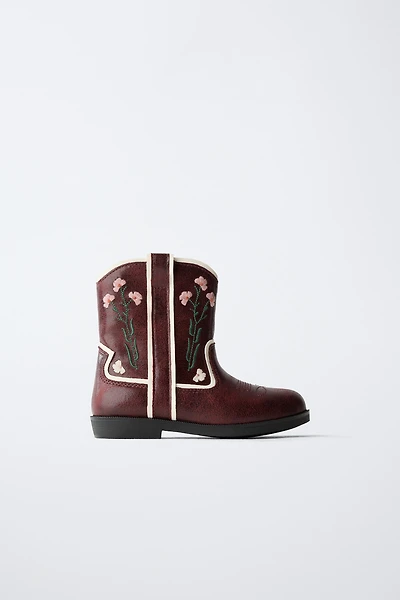 EMBROIDERED COWBOY BOOTS