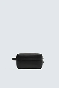 LEATHER TOILETRY BAG