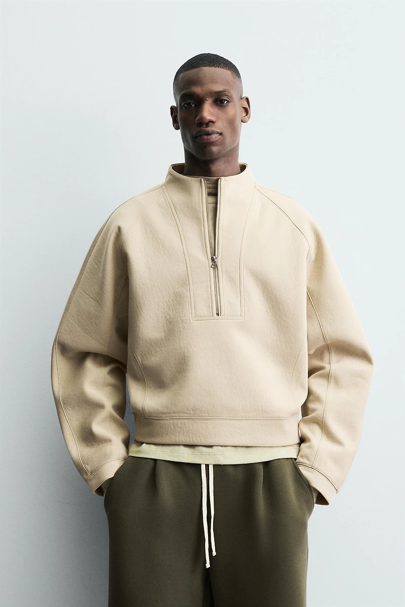 CROPPED FIT NEOPRENE EFFECT SWEATSHIRT WITH STUDS