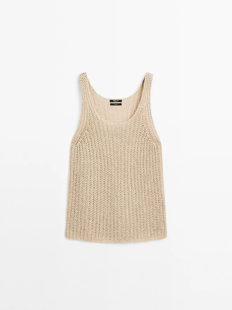 Linen knit top with round neckline