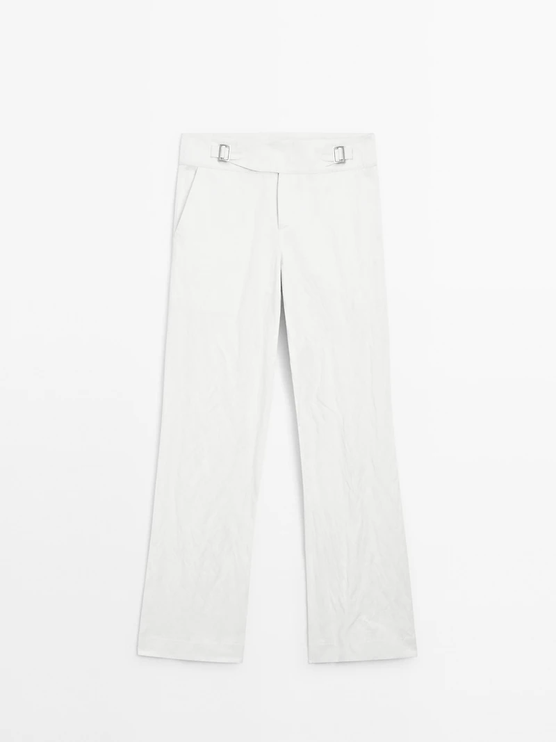 Pantalon slim taille basse avec boucles