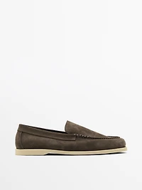Mocassins souples en croûte de cuir