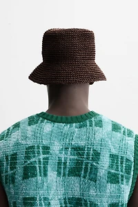CROCHET BUCKET HAT