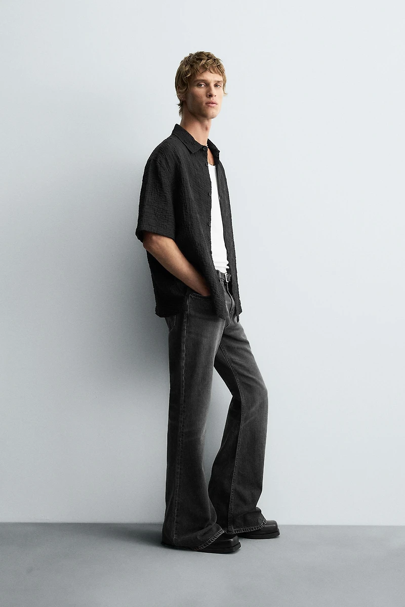 FLOWY TEXTURED SHIRT