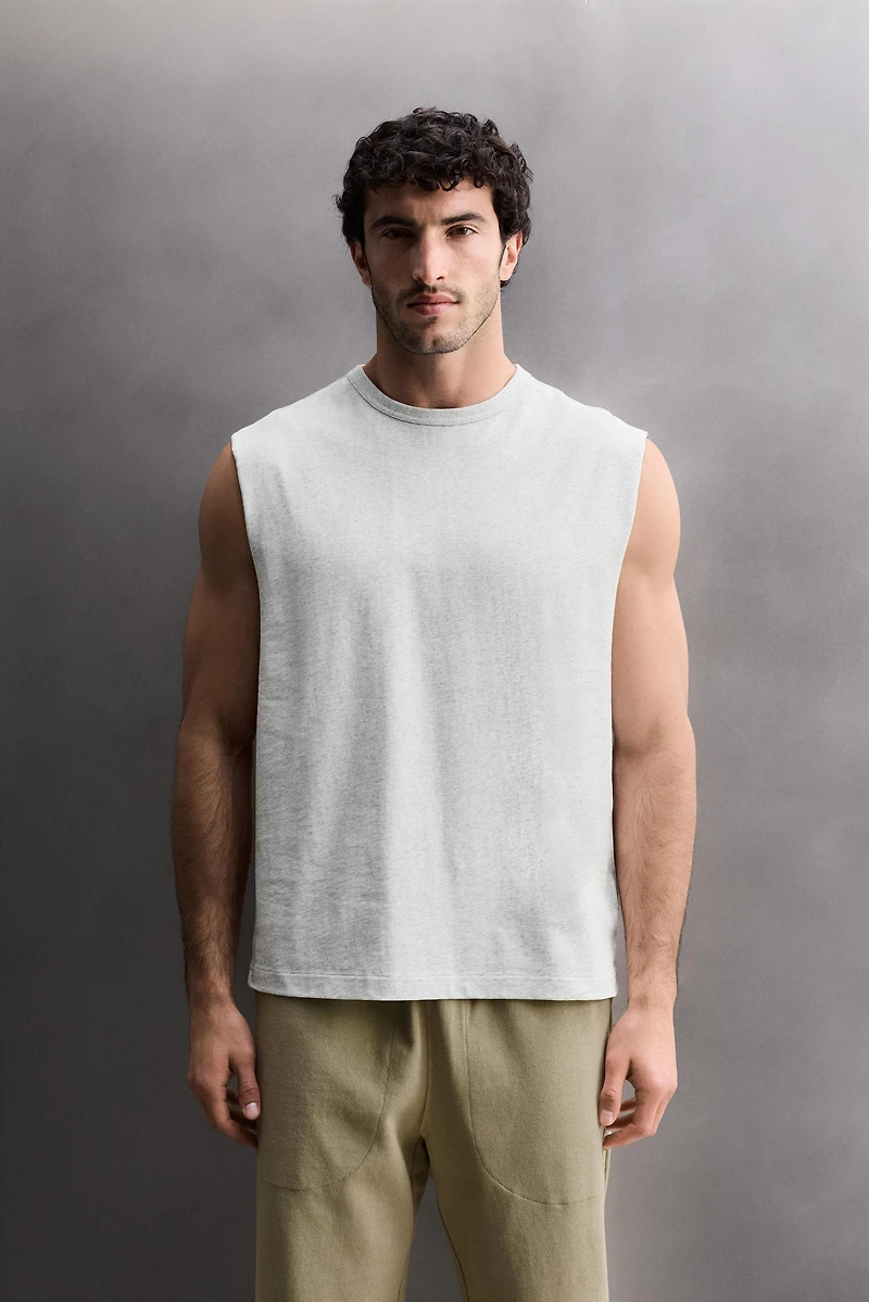 HEAVYWEIGHT TANK TOP
