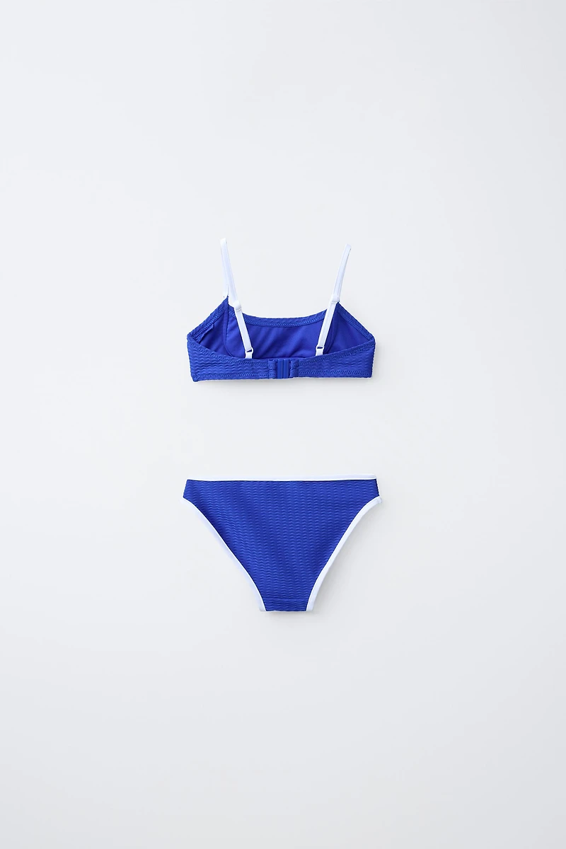 AGES 6–14 / STRUCTURED BIKINI WITH CONTRAST PIPING