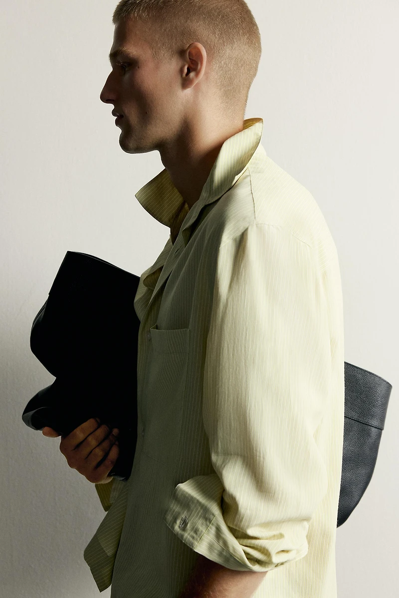 RELAXED-FIT STRIPED FLUID SHIRT