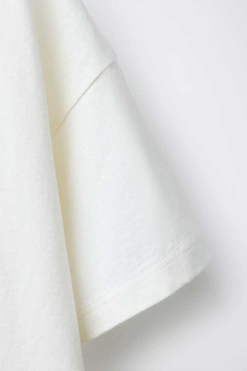 GEOMETRIC PRINT T-SHIRT