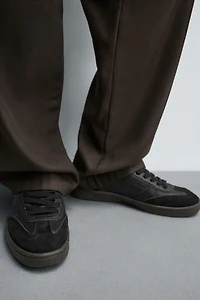 CONTRAST SOLE SNEAKERS