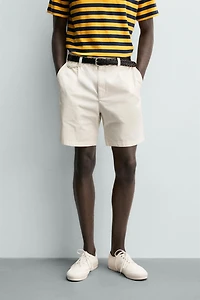 REGULAR FIT PLEATED SHORTS