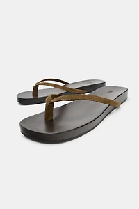 SUEDE FLAT SANDALS