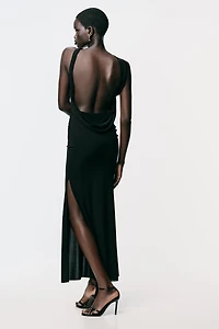 FITTED WRAP DRESS