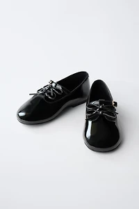 PATENT LEATHER BALLET FLATS WITH BOWS