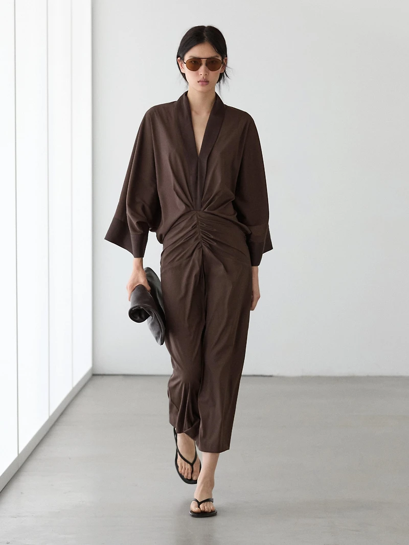 Long sleeve dress with gathered detail